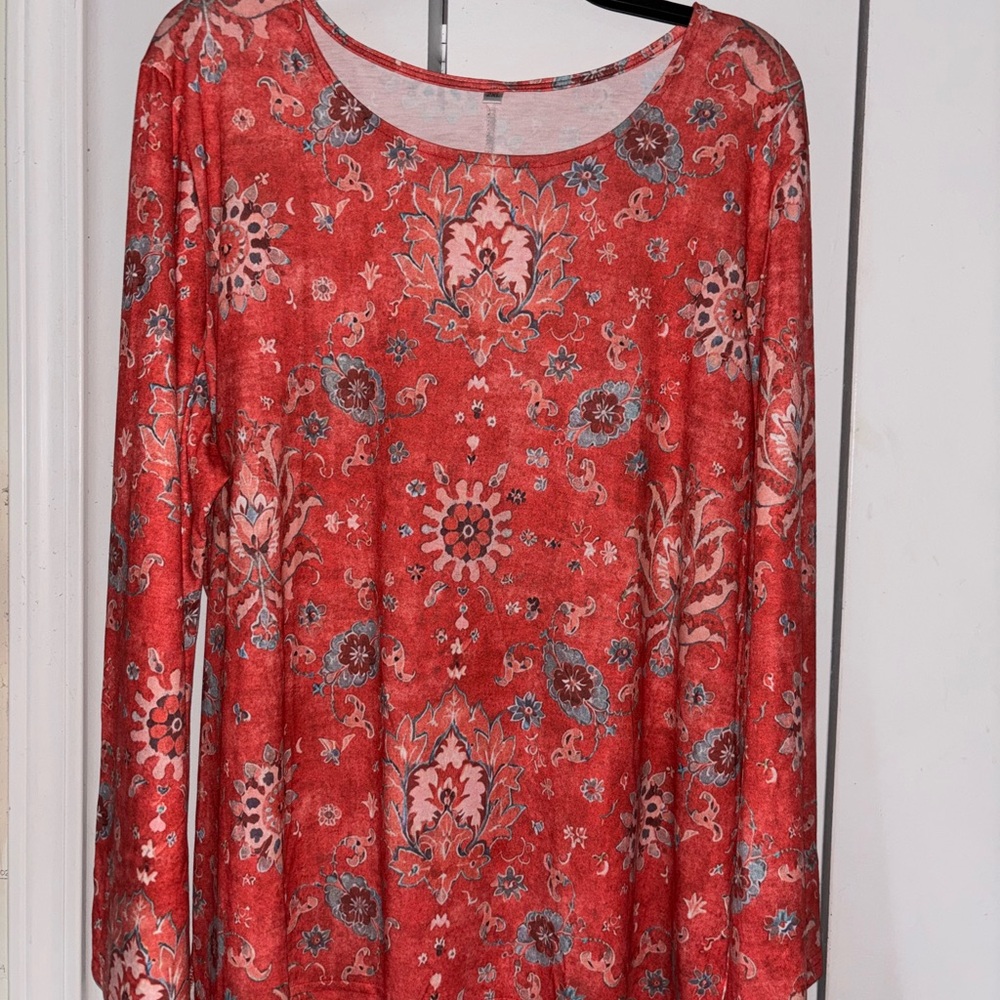 Floral Long Sleeve Top
